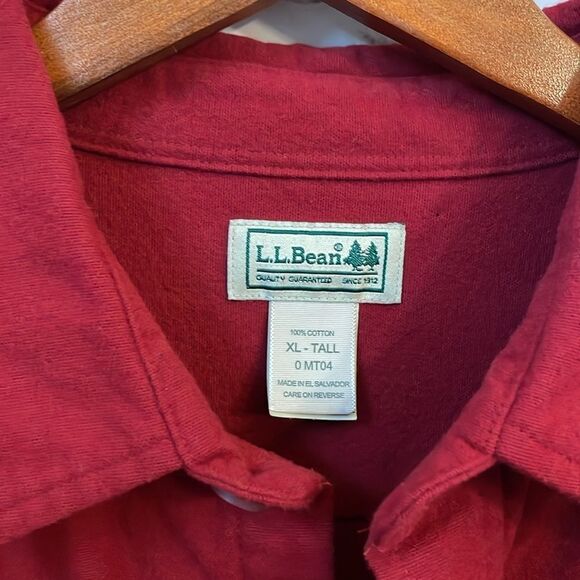L.L. Bean Burgundy Flannel Shirt X-Large / Tall - Very nice and soft! - Picture 4 of 6